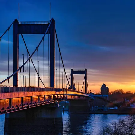 Design - Ruhrort - Hafen 3 Min * Ντούισμπουργκ