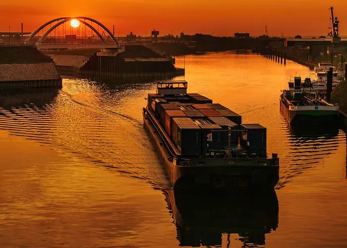 Deluxe Hafennah Apartment Duisburg