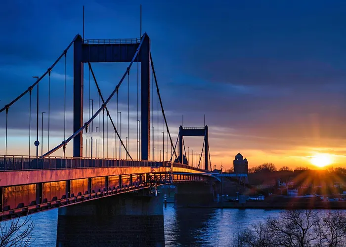 Deluxe Hafennah * ドゥイスブルグ